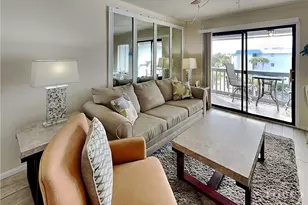 1217 Bay St, Tybee Island, GA 31328 - Photo 16