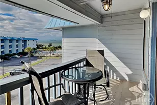 1217 Bay St, Tybee Island, GA 31328 - Photo 18