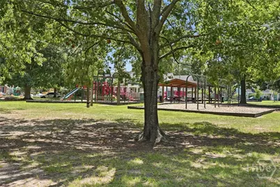 501 E 55th Street, Savannah, GA 31405 - Photo 32