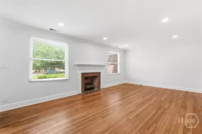 501 E 55th Street, Savannah, GA 31405 - Photo 6