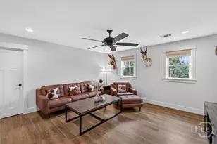 122 North St, Savannah, GA 31410 - Photo 28