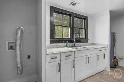 2221 Harden Street, Savannah, GA 31415 - Photo 30