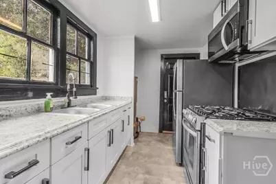 2221 Harden Street, Savannah, GA 31415 - Photo 28