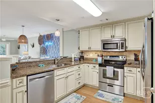 1508 Butler Ave, Tybee Island, GA 31328 - Photo 10