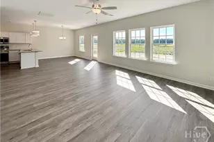 226 Pitchline Dr, Hinesville, GA 31313 - Photo 8
