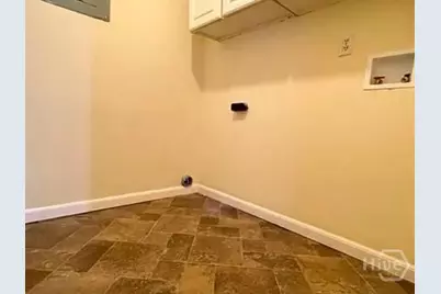320 Chatham Villa Drive, Garden City, GA 31408 - Photo 6