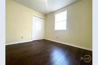 320 Chatham Villa Drive, Garden City, GA 31408 - Photo 12