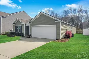109 Barbados Cir, Guyton, GA 31312 - Photo 2