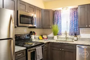 85 Van Horne St, Tybee Island, GA 31328 - Photo 10