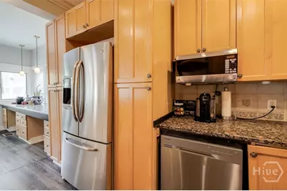 215 E 45th Street, Savannah, GA 31405 - Photo 26