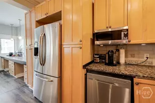 215 E 45th St, Savannah, GA 31405 - Photo 26