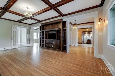 215 E 45th Street, Savannah, GA 31405 - Photo 18