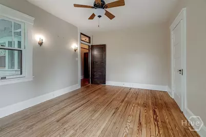 215 E 45th Street, Savannah, GA 31405 - Photo 40