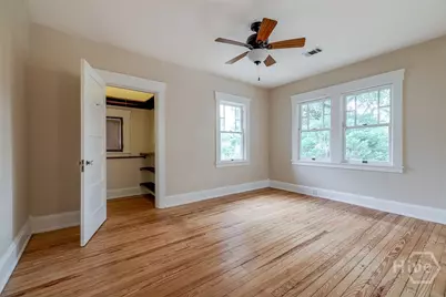 215 E 45th Street, Savannah, GA 31405 - Photo 38