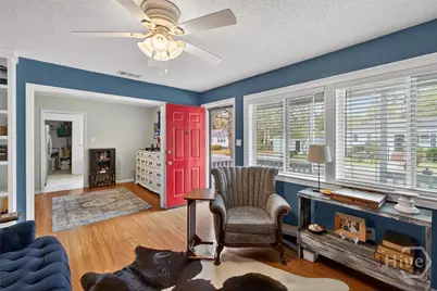2305 Lorraine Drive, Savannah, GA 31404 - Photo 12