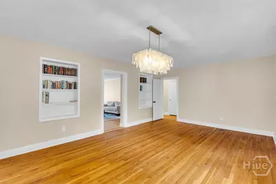 308 E 55th Street, Savannah, GA 31405 - Photo 6