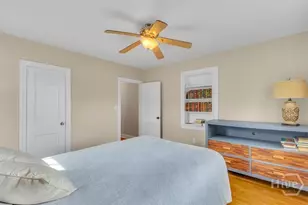 308 E 55th St, Savannah, GA 31405 - Photo 34