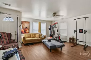 1020 E Bolton St, Savannah, GA 31401 - Photo 8