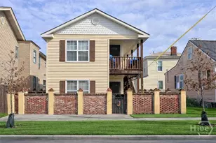 1020 E Bolton St, Savannah, GA 31401 - Photo 2