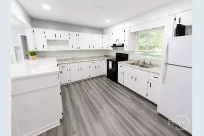 1710 E 59th Street, Savannah, GA 31404 - Photo 6