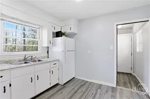 1710 E 59th St, Savannah, GA 31404 - Photo 12
