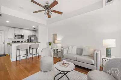 216 W Henry Street, Savannah, GA 31401 - Photo 28