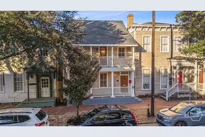 216 W Henry Street, Savannah, GA 31401 - Photo 2