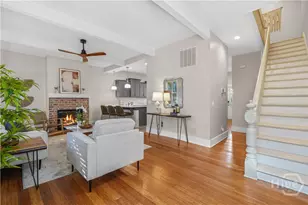 216 W Henry St, Savannah, GA 31401 - Photo 4