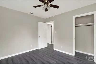 223 Godsells Street, Savannah, GA 31405 - Photo 12