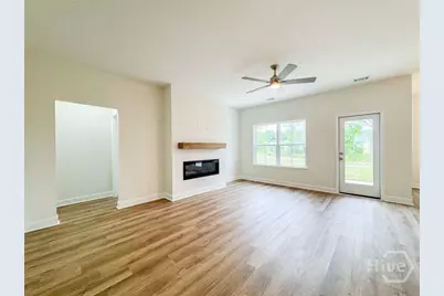 44 Providence Loop, Hinesville, GA 31313 - Photo 2