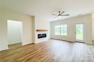 44 Providence Loop, Hinesville, GA 31313 - Photo 2