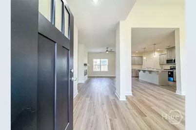 201 Providence Loop, Hinesville, GA 31313 - Photo 2