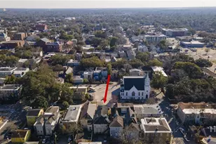 214 W Park Ave W, Savannah, GA 31401 - Photo 38