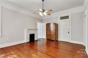 214 W Park Ave W, Savannah, GA 31401 - Photo 8