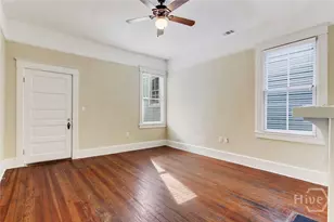 214 W Park Ave W, Savannah, GA 31401 - Photo 28