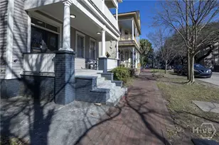 214 W Park Ave W, Savannah, GA 31401 - Photo 48
