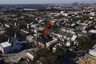214 W Park Ave W, Savannah, GA 31401 - Photo 40