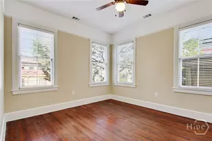 214 W Park Ave W, Savannah, GA 31401 - Photo 30