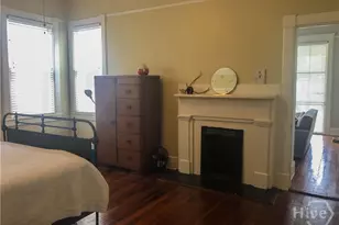 214 W Park Ave W, Savannah, GA 31401 - Photo 18