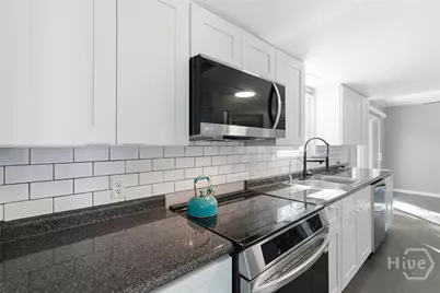 407 Willow Road, Savannah, GA 31419 - Photo 6