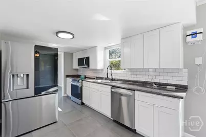 407 Willow Road, Savannah, GA 31419 - Photo 10