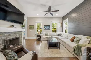 310 W Blackjack Oak Dr, Richmond Hill, GA 31324 - Photo 10