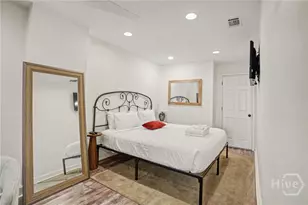 110 Barnard St, Savannah, GA 31401 - Photo 38
