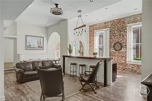 110 Barnard St, Savannah, GA 31401 - Photo 8