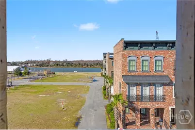 358 Eastern Wharf Avenue, Savannah, GA 31401 - Photo 14