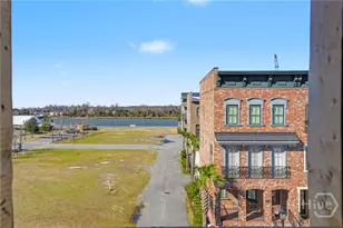 358 Eastern Wharf Ave, Savannah, GA 31401 - Photo 14