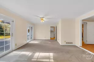311 Pickwick Rd, Savannah, GA 31410 - Photo 6