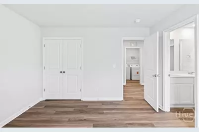 243 Green Meadow Drive, Savannah, GA 31302 - Photo 8