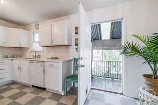 524 Nicoll St, Savannah, GA 31401 - Photo 46