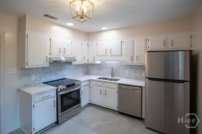 215 Brandywine Road #215, Savannah, GA 31405 - Photo 10